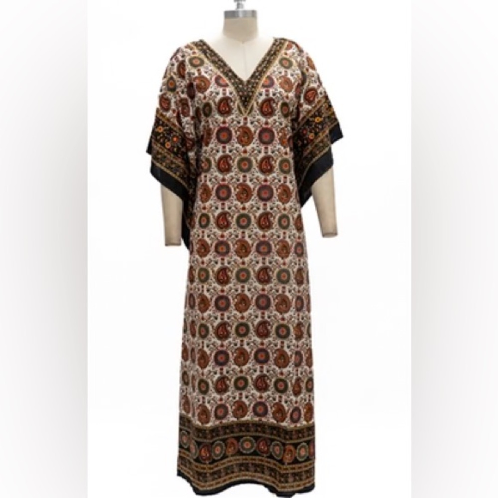 0957. Bohemian Patterned Women's Kaftan